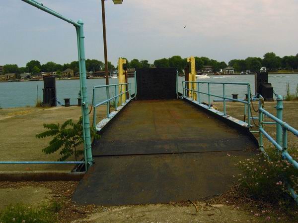 Bob-Lo Island - Pic 5 Dock And Entrance